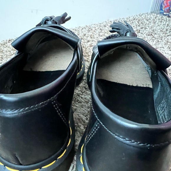 Dr. Martens smooth black leather Adrian tassel loafer shoes Women’s sz 9 - Picture 5 of 11